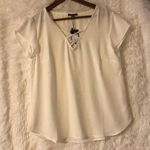 NWT DYNAMITE SIZE M TOP blouse